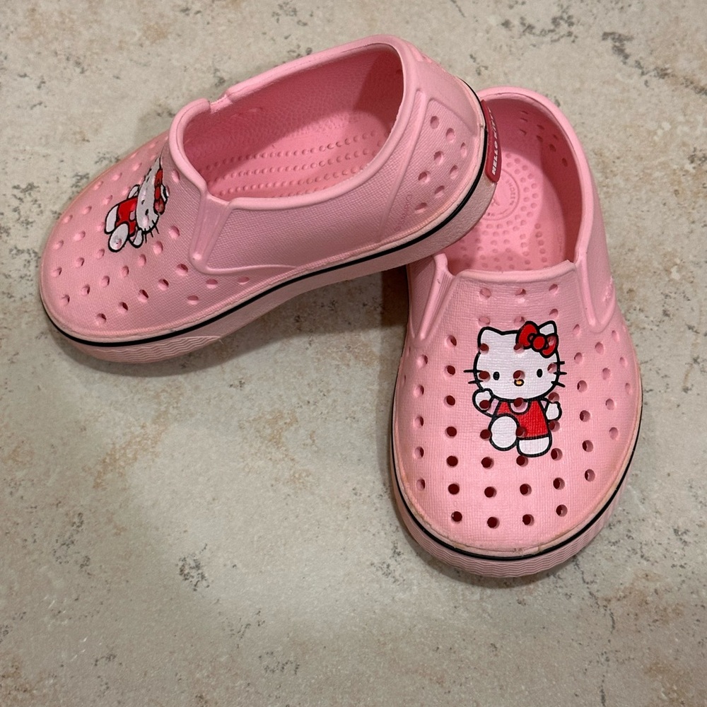 Hello Kitty x Native Shoes - 6c